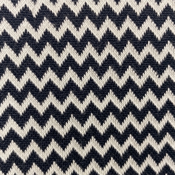 Maxmara Weekend MaxMara Black and White Chevron Blazer - Size Medium - Picture 15 of 15